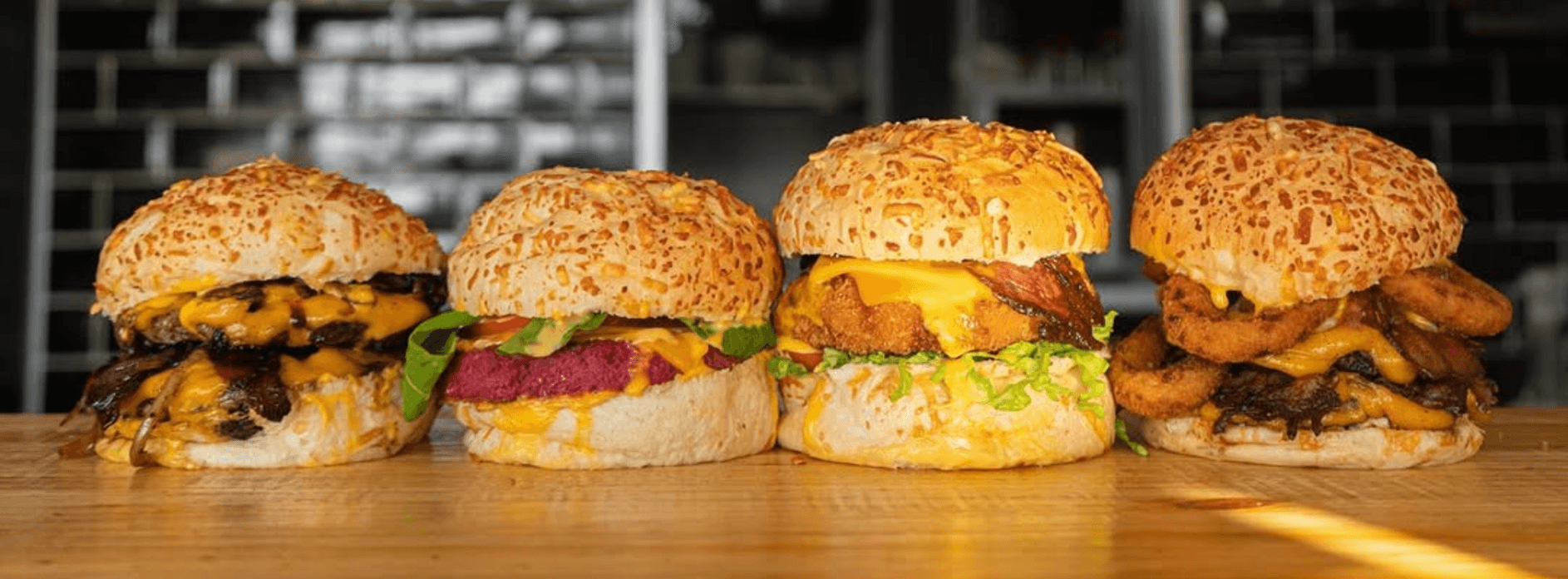 A LA PAR Smash Burgers & Mega Milas - Solymar